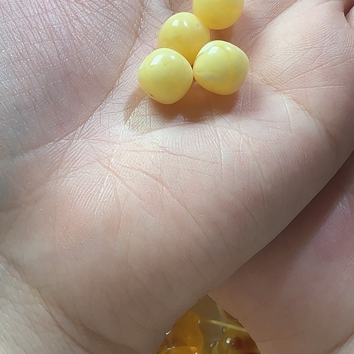 琥珀裸石未镶嵌S**q老型