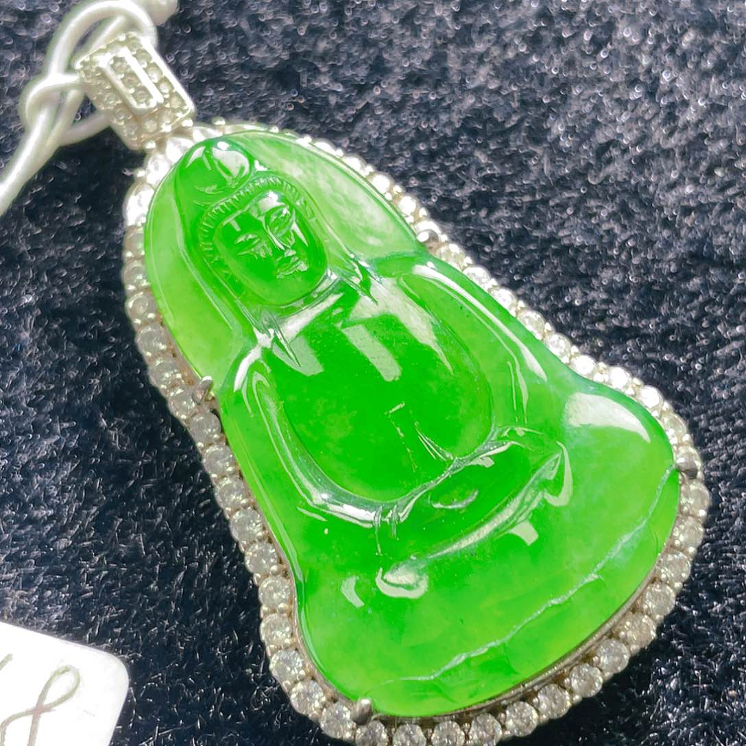 翡翠颈饰未镶嵌12，