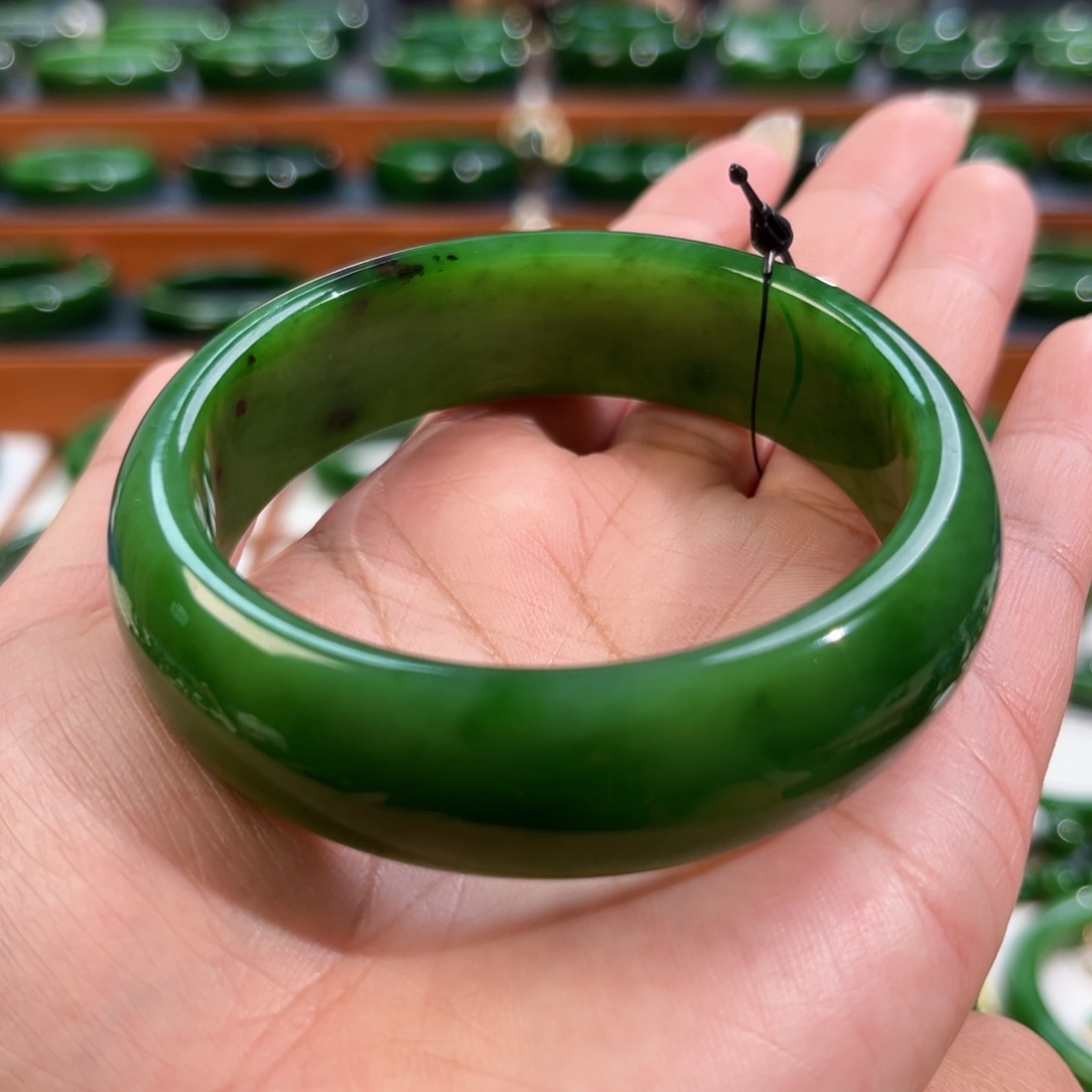 未镶嵌手镯和田玉5657