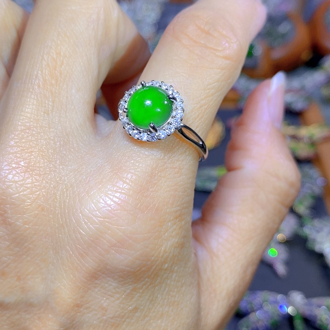 翡翠颈饰合金天然翡翠