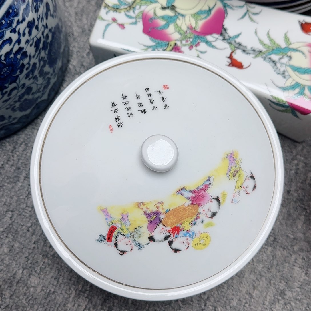 摆件瓷器的工艺技术水平