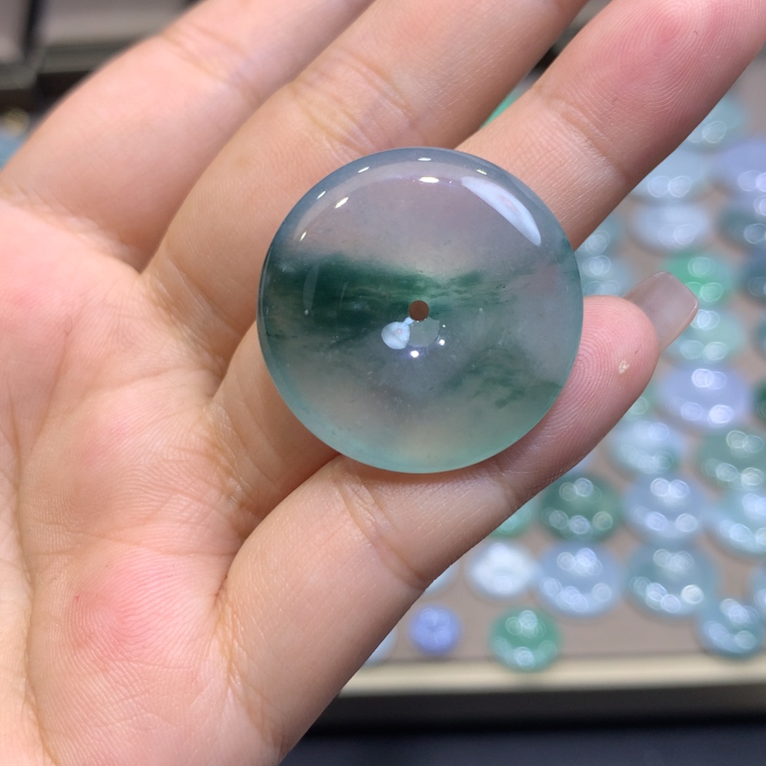 翡翠未镶嵌颈饰平安扣27.1*6