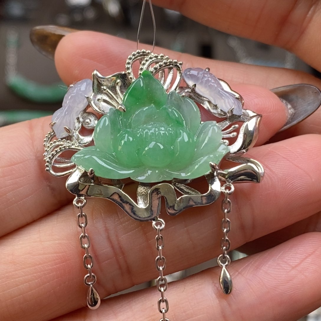 颈饰银S925镶嵌翡翠净货19359