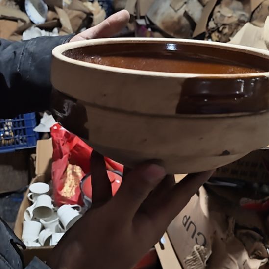 茶盏陶瓷盘子碗啥都有