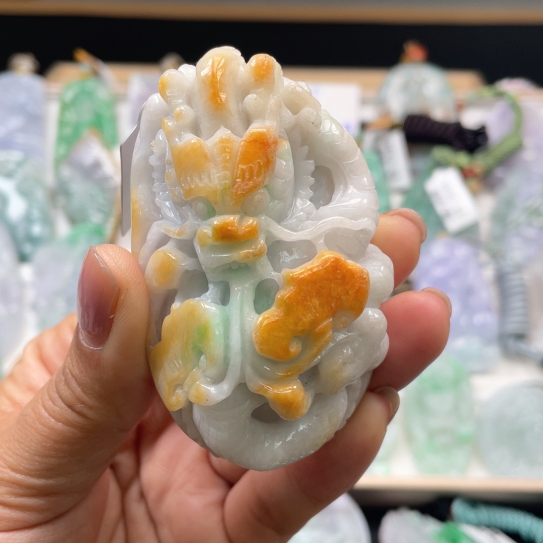 翡翠吊坠(不含链)未镶嵌