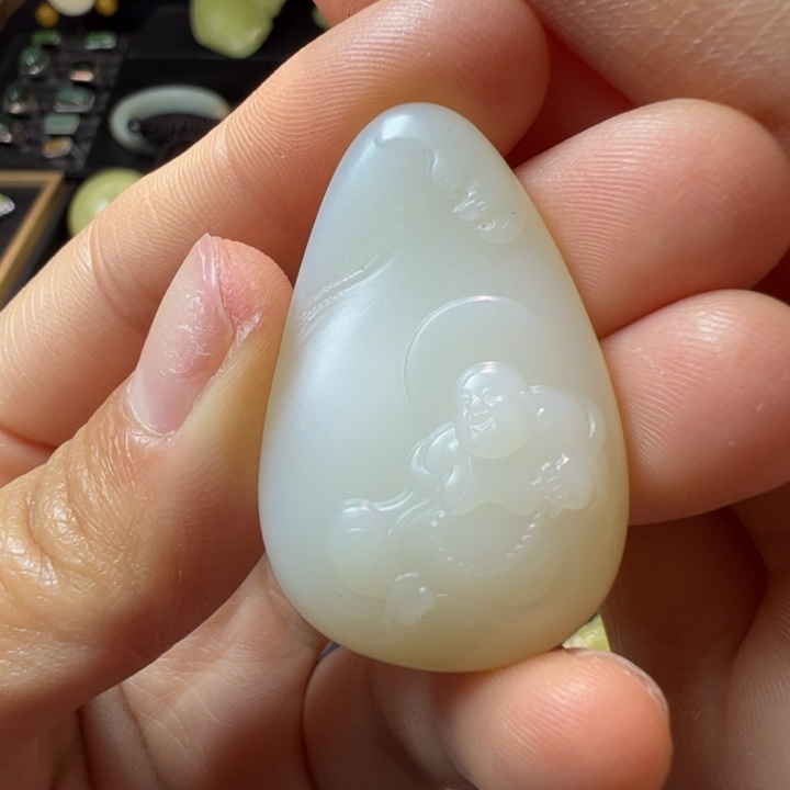 和田玉（白玉）颈饰未镶嵌15.6克米达吊坠