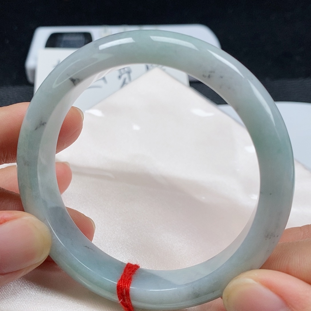 【闪购商品】翡翠手镯未镶嵌255号