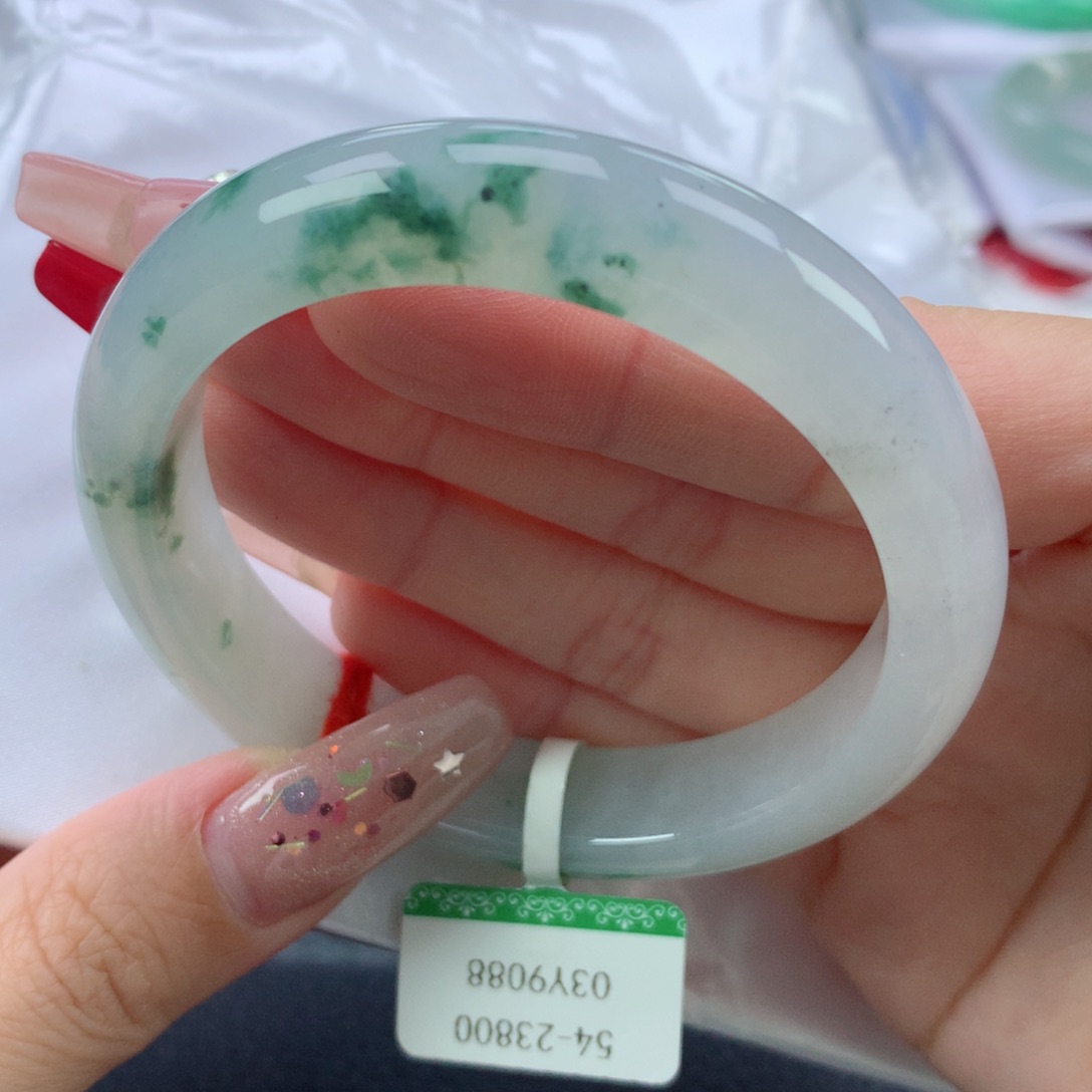 翡翠手镯未镶嵌5455正圈