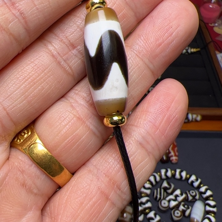 未镶嵌颈饰玛瑙/玉髓