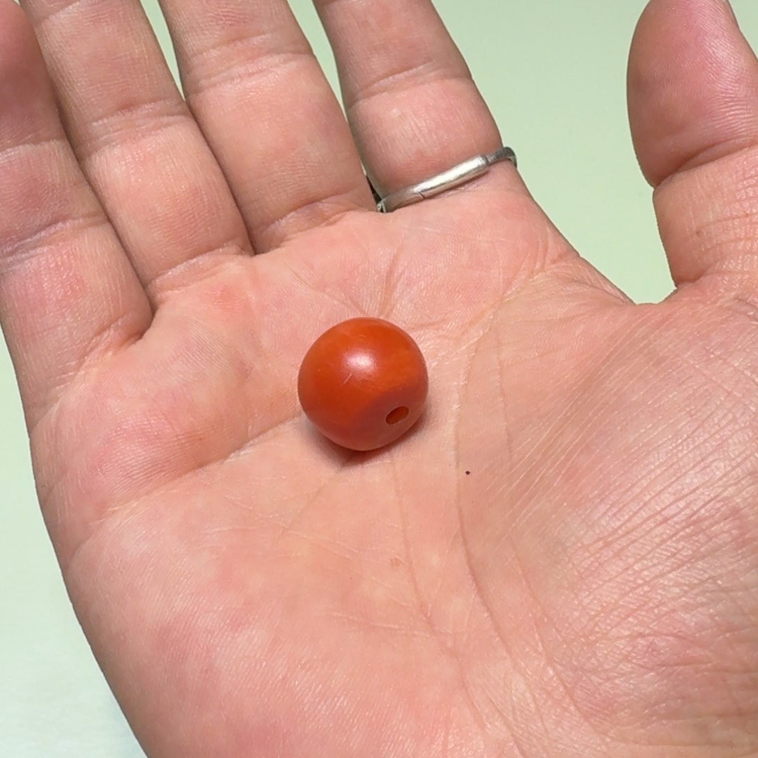 南红玛瑙颈饰未镶嵌立**海