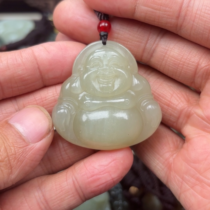 和田玉吊坠未镶嵌