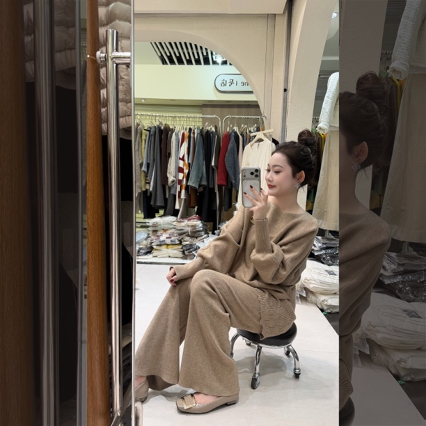 【慵懒韩系】圆领宽松针织衫毛衣搭配屁帘休闲裤套装女