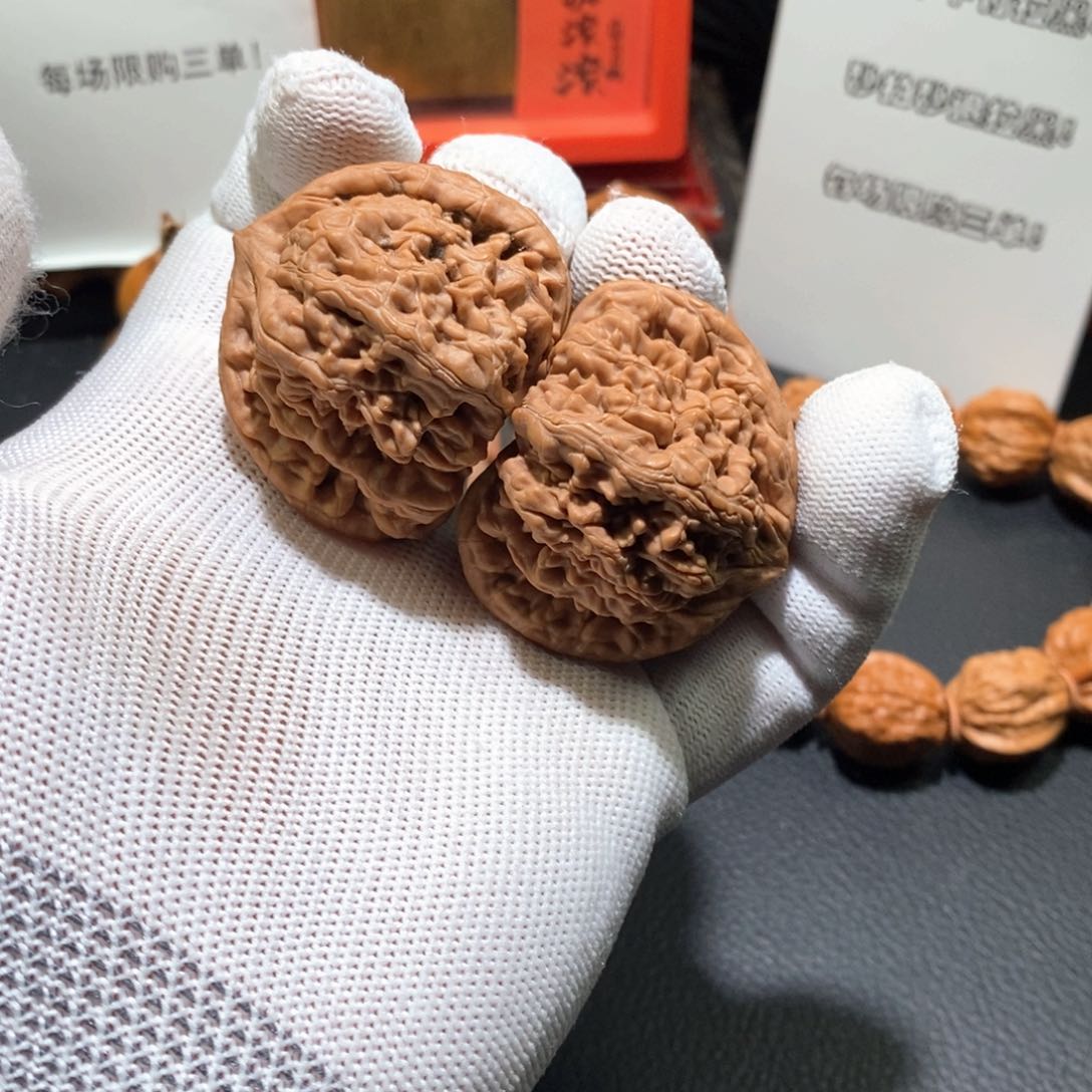 文玩核桃把件0433虎头王43