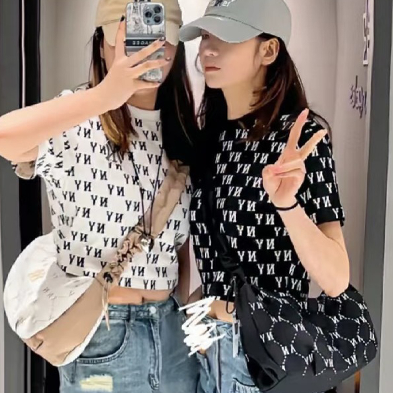 【万象城专属】夏季新品满印圆领宽松短袖女T恤男情侣时尚休闲百搭