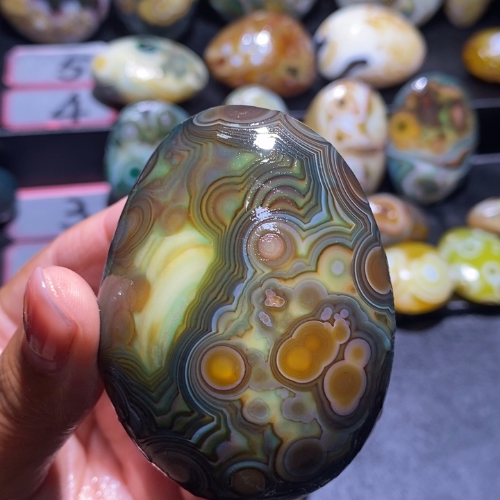 玛瑙/玉髓未镶嵌珠宝奇石121