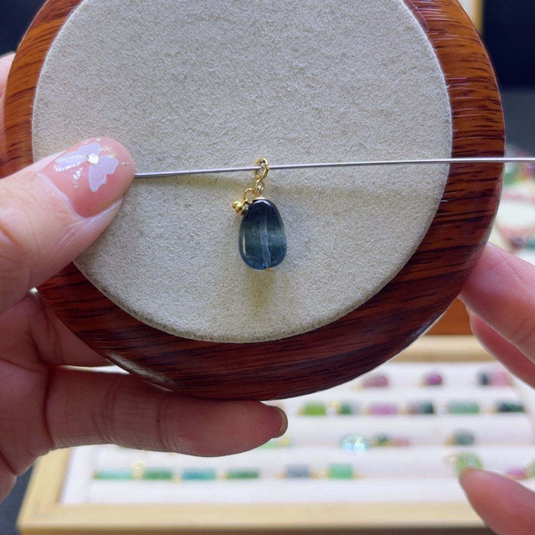 碧玺吊坠(不含链)未镶嵌一**光