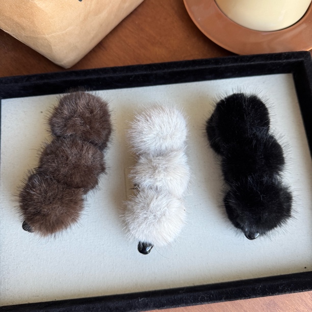 秋冬毛球香蕉夹竖夹女时尚后脑勺高马尾盘发夹子头饰发饰品