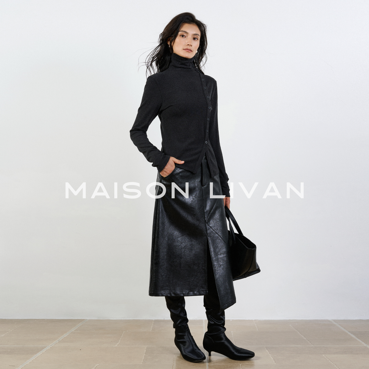 MaisonLivan 小众高领纽扣设计感长袖T恤针织打底上衣女2025新款