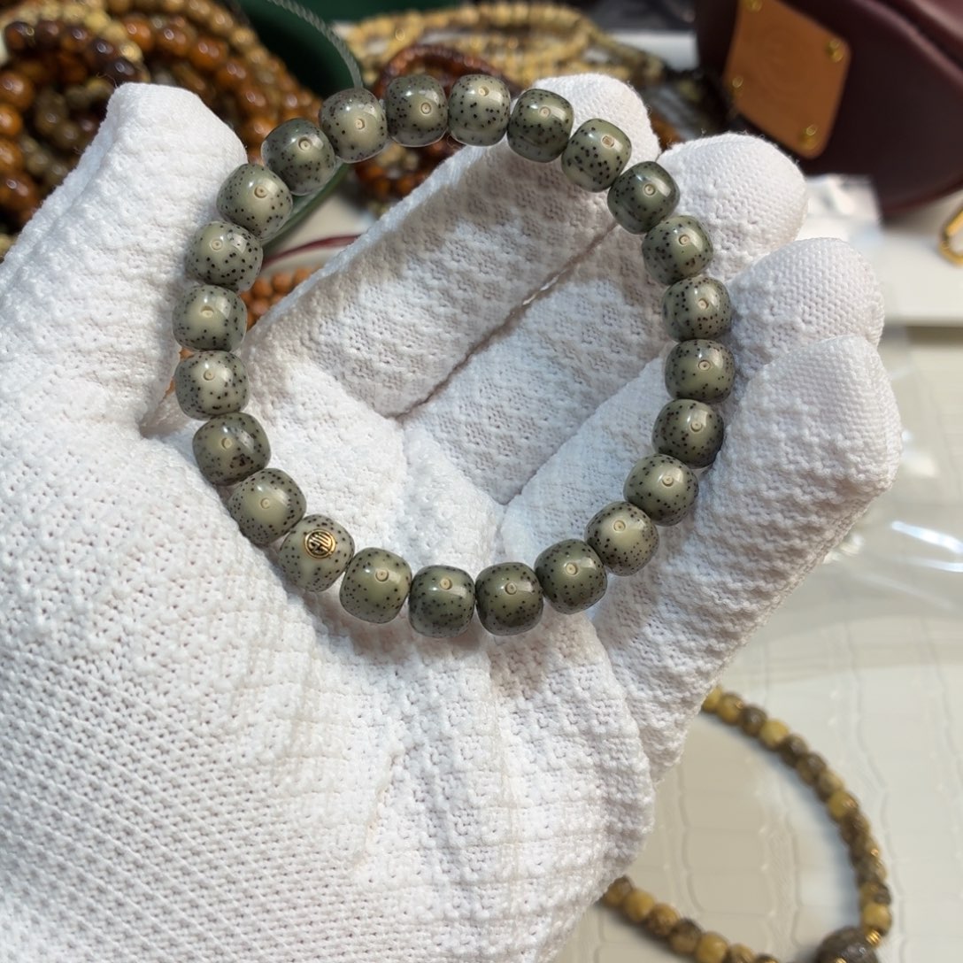 手串星月菩提尺寸9.6