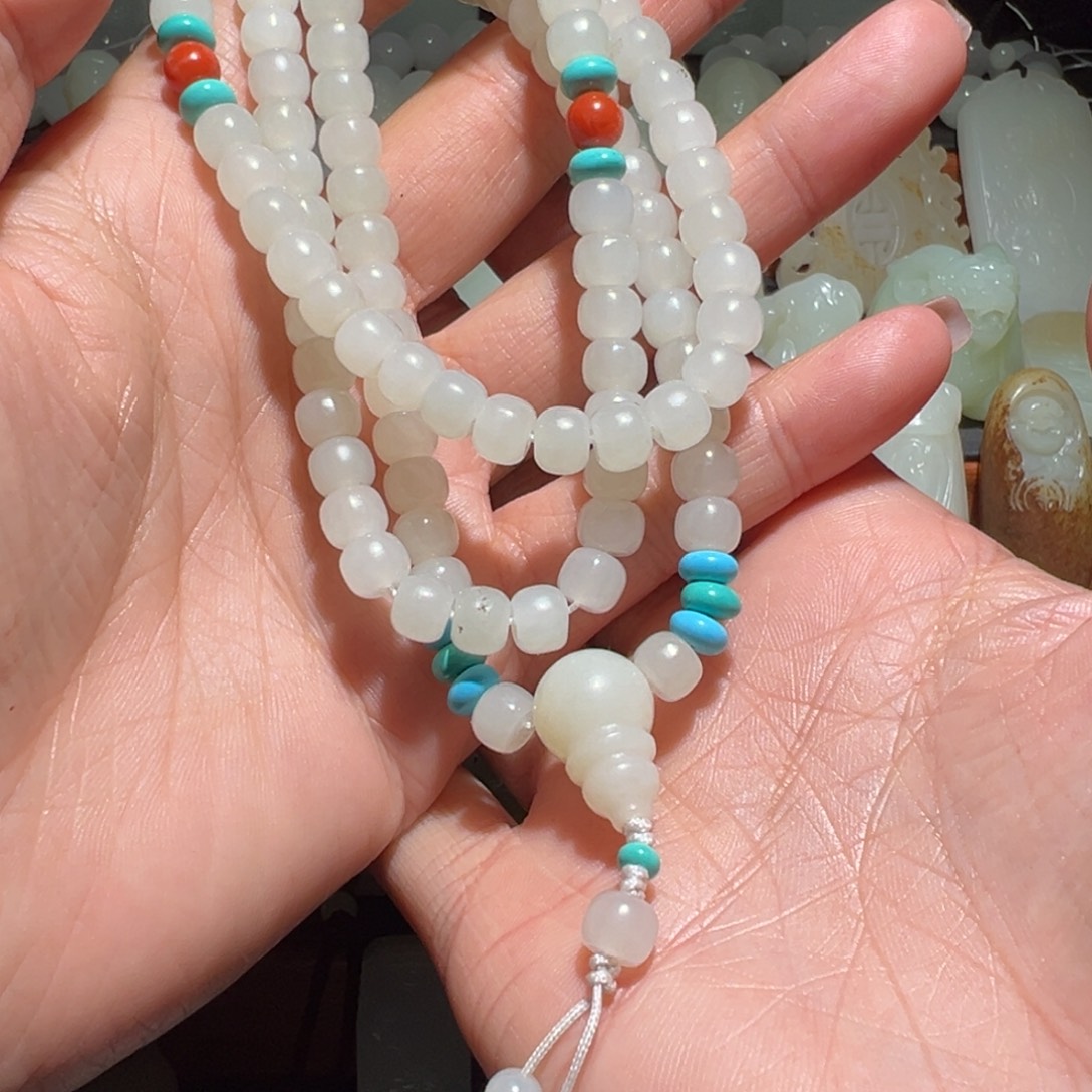 成***囍和田玉未镶嵌颈饰