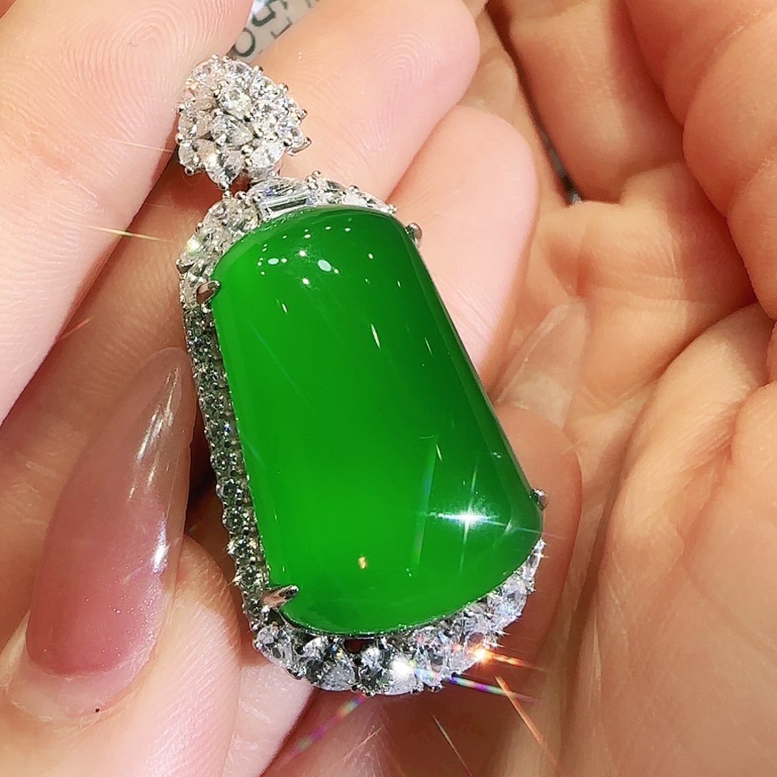 玛瑙/玉髓吊坠未镶嵌