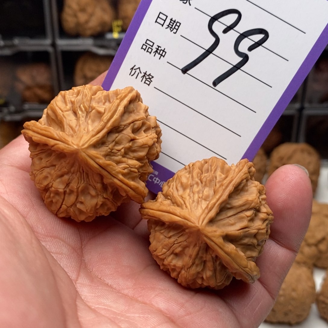 玉玺异型三棱，人丁兴旺41尺寸