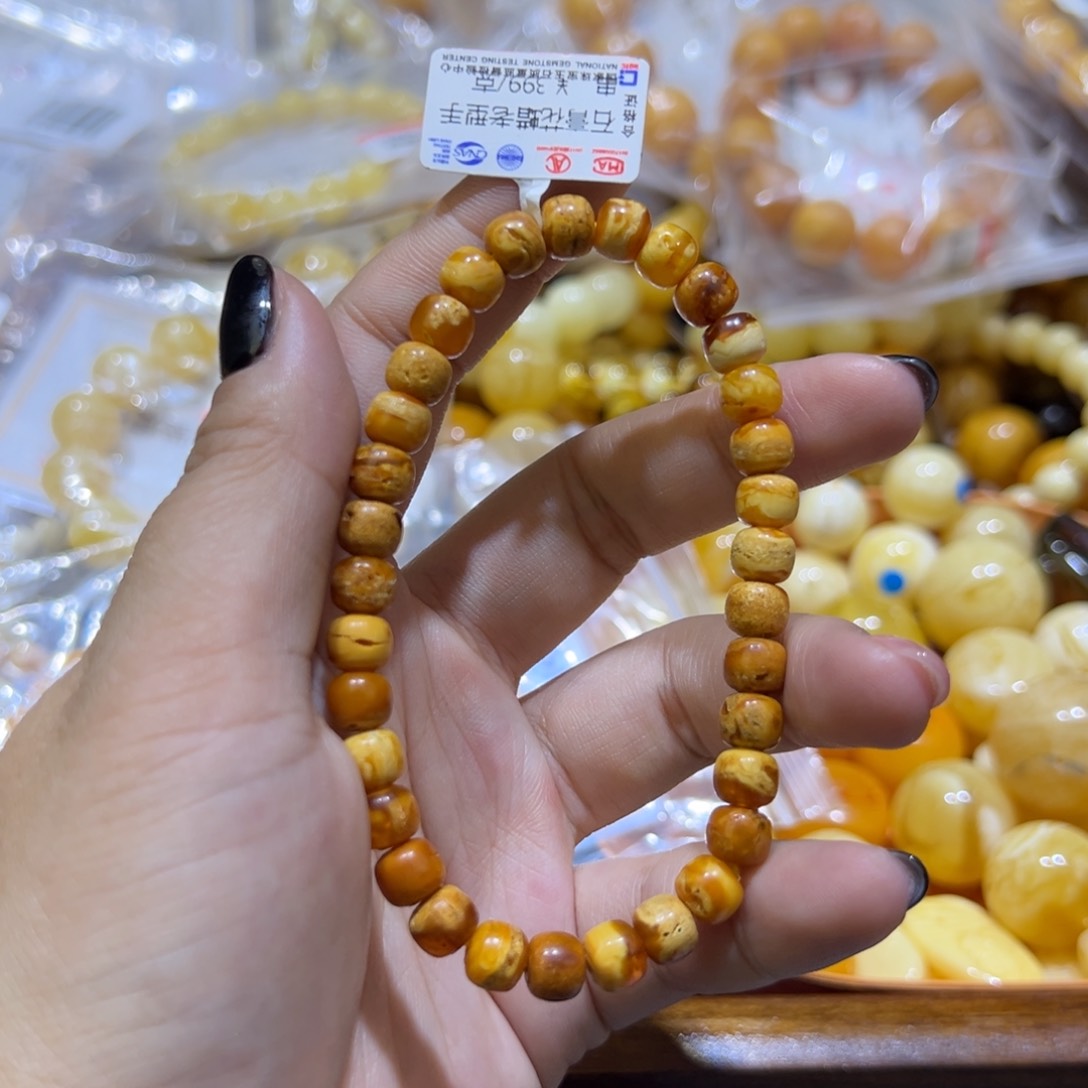琥珀珠宝奇石未镶嵌