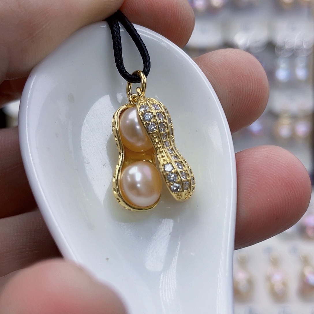 淡水珍珠未镶嵌颈饰