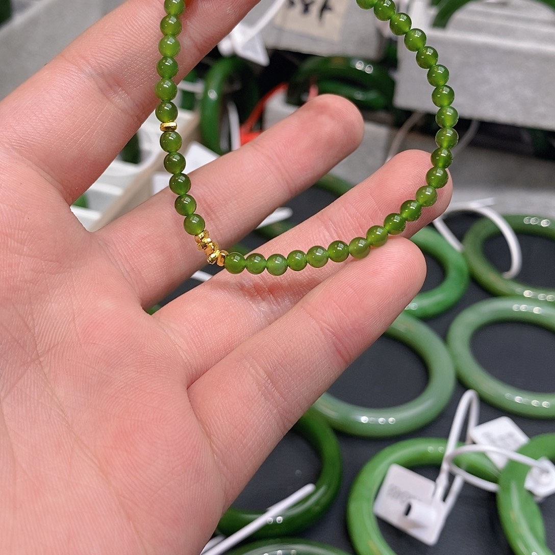 和田玉（碧玉）未镶嵌手串