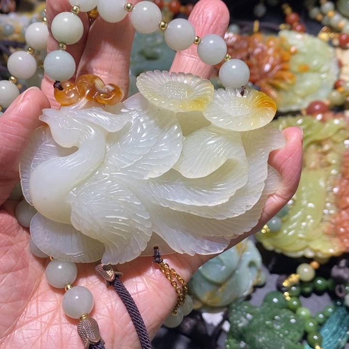 岫玉岫玉吊坠未镶嵌