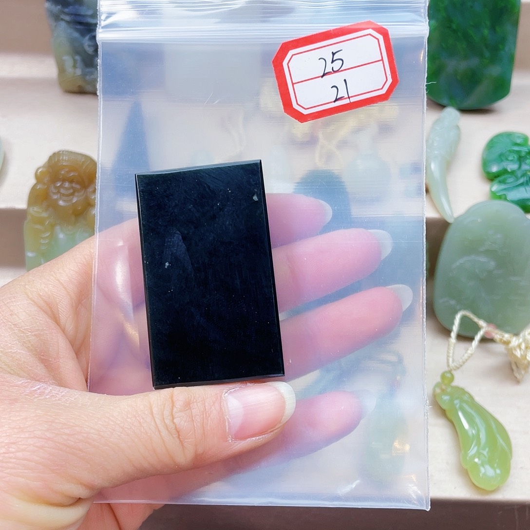 未镶嵌和田玉挂件