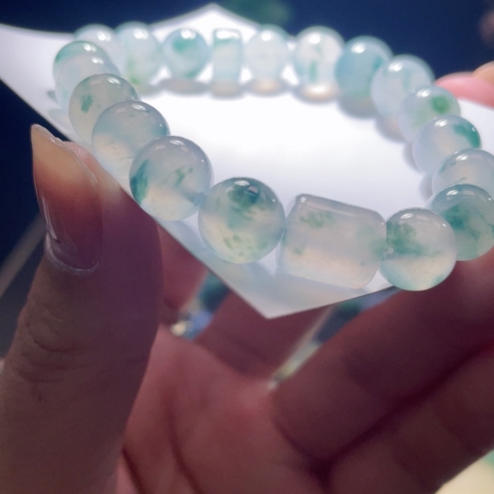 未镶嵌定制翡翠翡翠9+