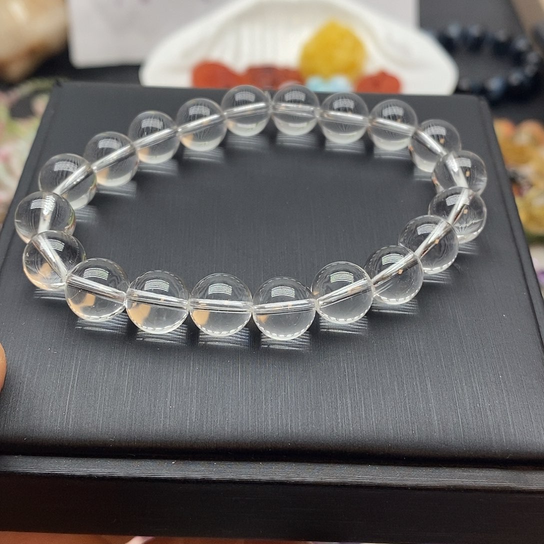 水晶手串未镶嵌……
