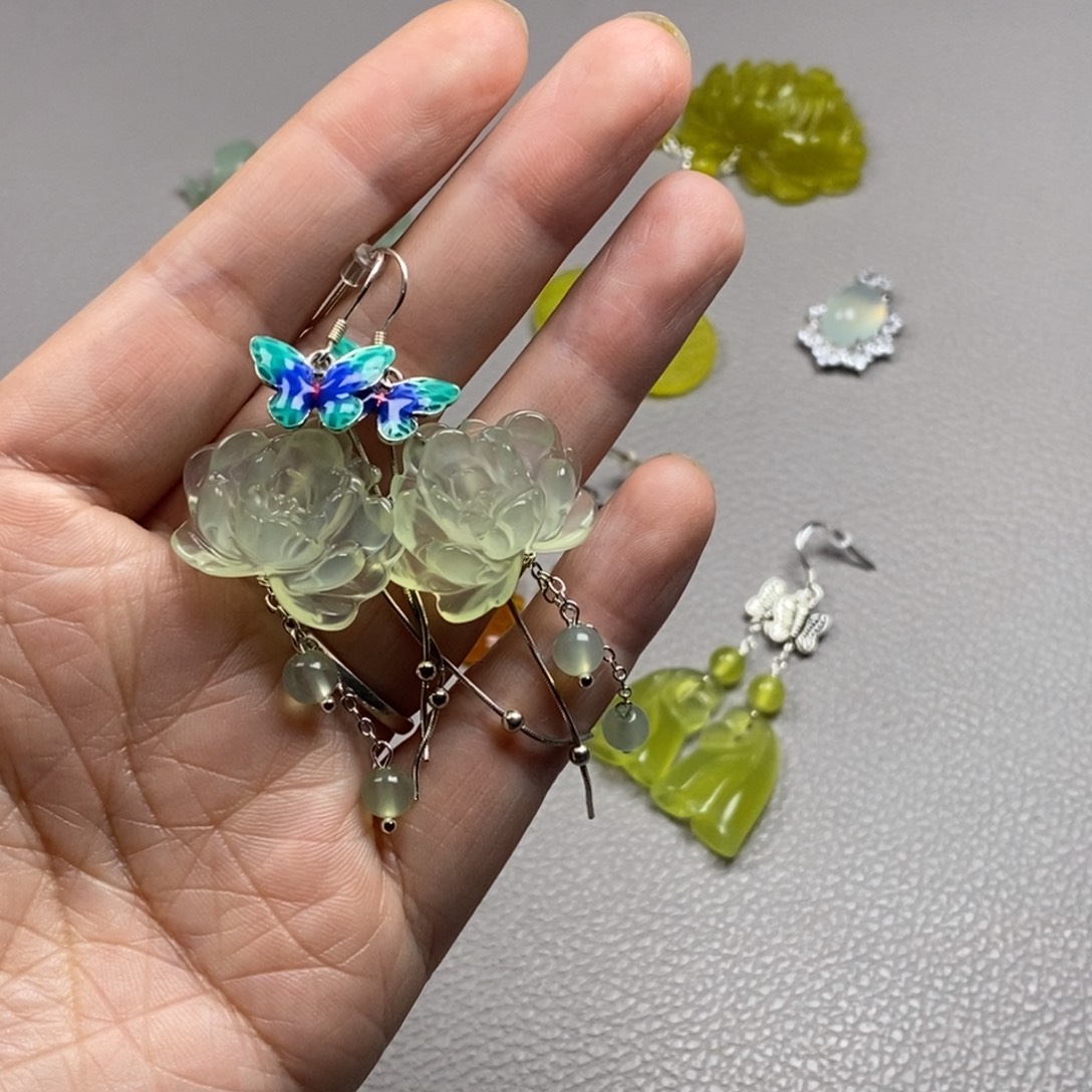 蛇纹石玉未镶嵌挂件耳饰耳环项链