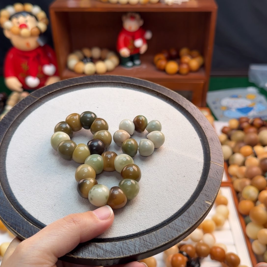 菩提根/象牙果手串卡14蒜瓣手捻瑕疵三个