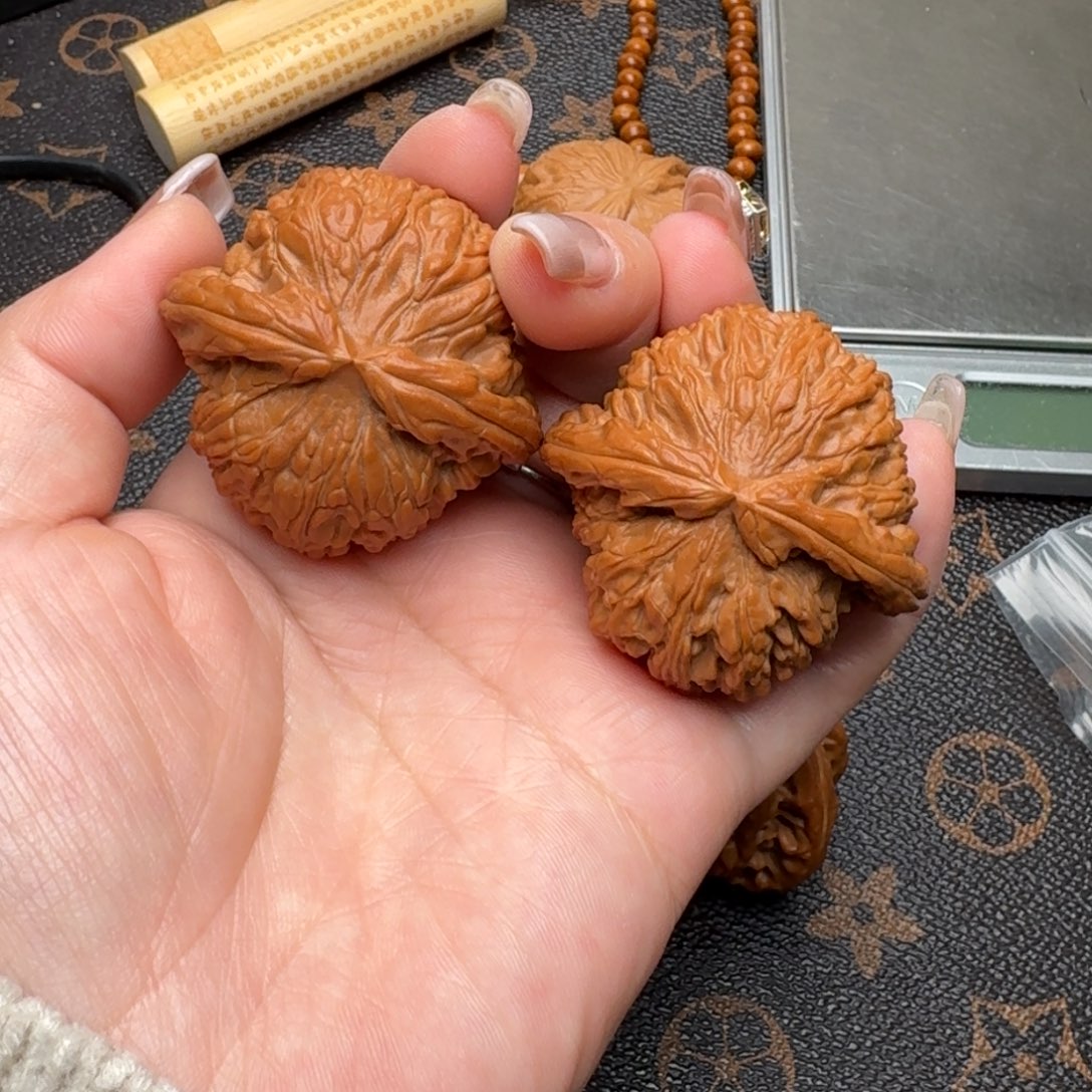 把件文玩核桃44白G453