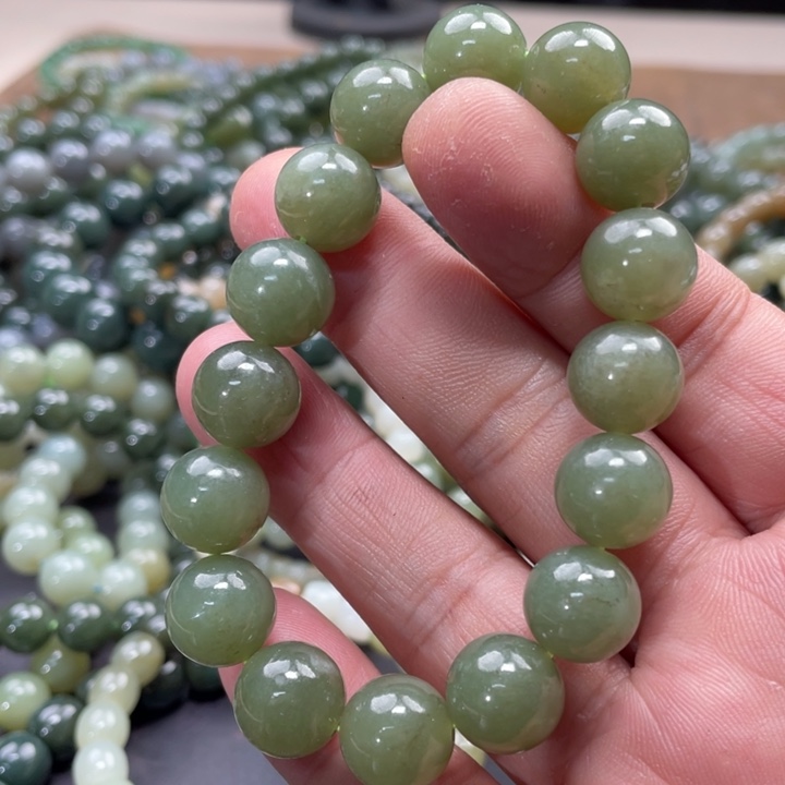 和田玉手链未镶嵌