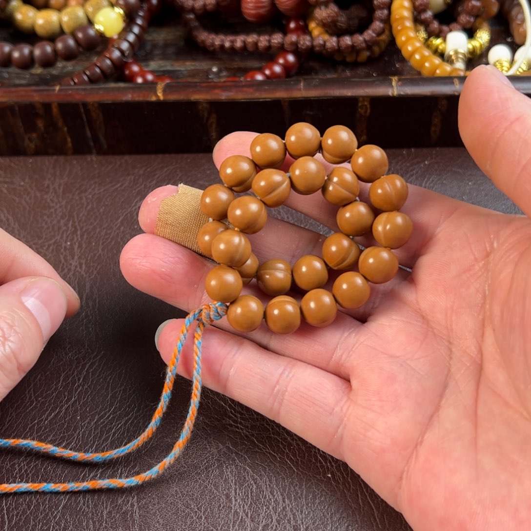 星月菩提吊坠猴头小屁桃