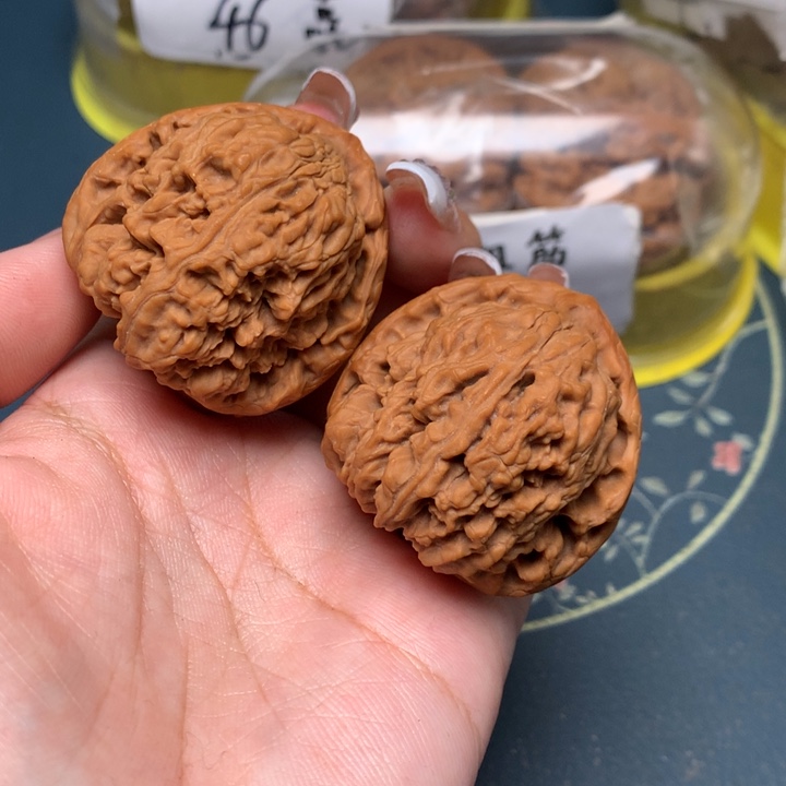 文玩核桃把件38-109-008