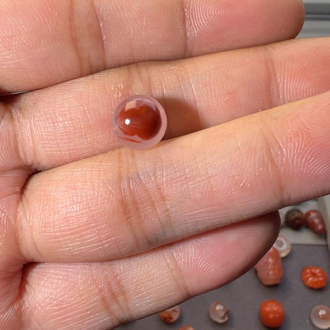 散***仙未镶嵌南红玛瑙珠宝奇石冰飘圆珠9.3mm