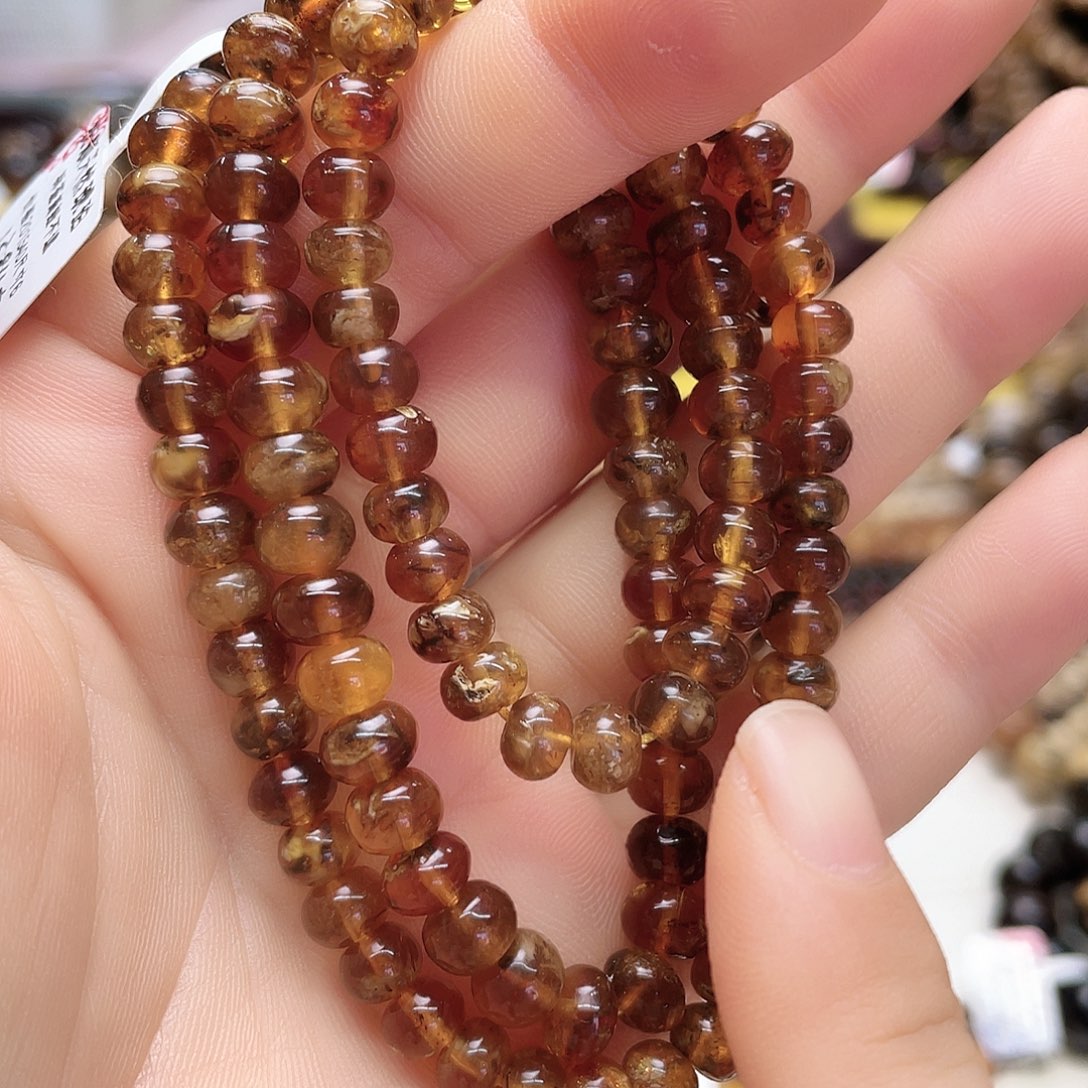 琥珀裸石未镶嵌六11277