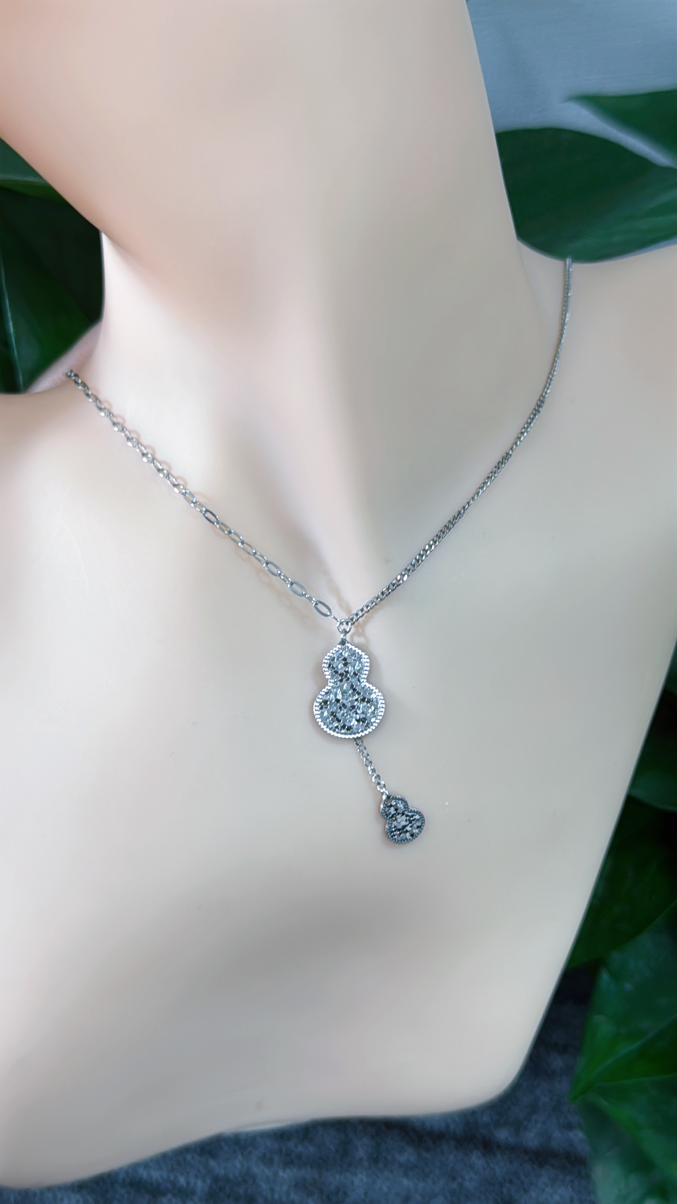 新禧 PT950（素金）葫芦套链 6.93g   不支持七天 轻奢气质