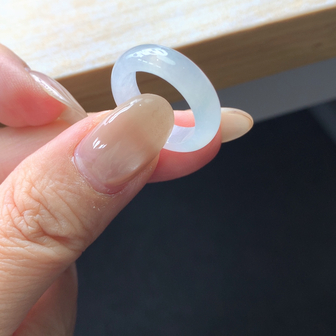 翡翠未镶嵌颈饰吊坠