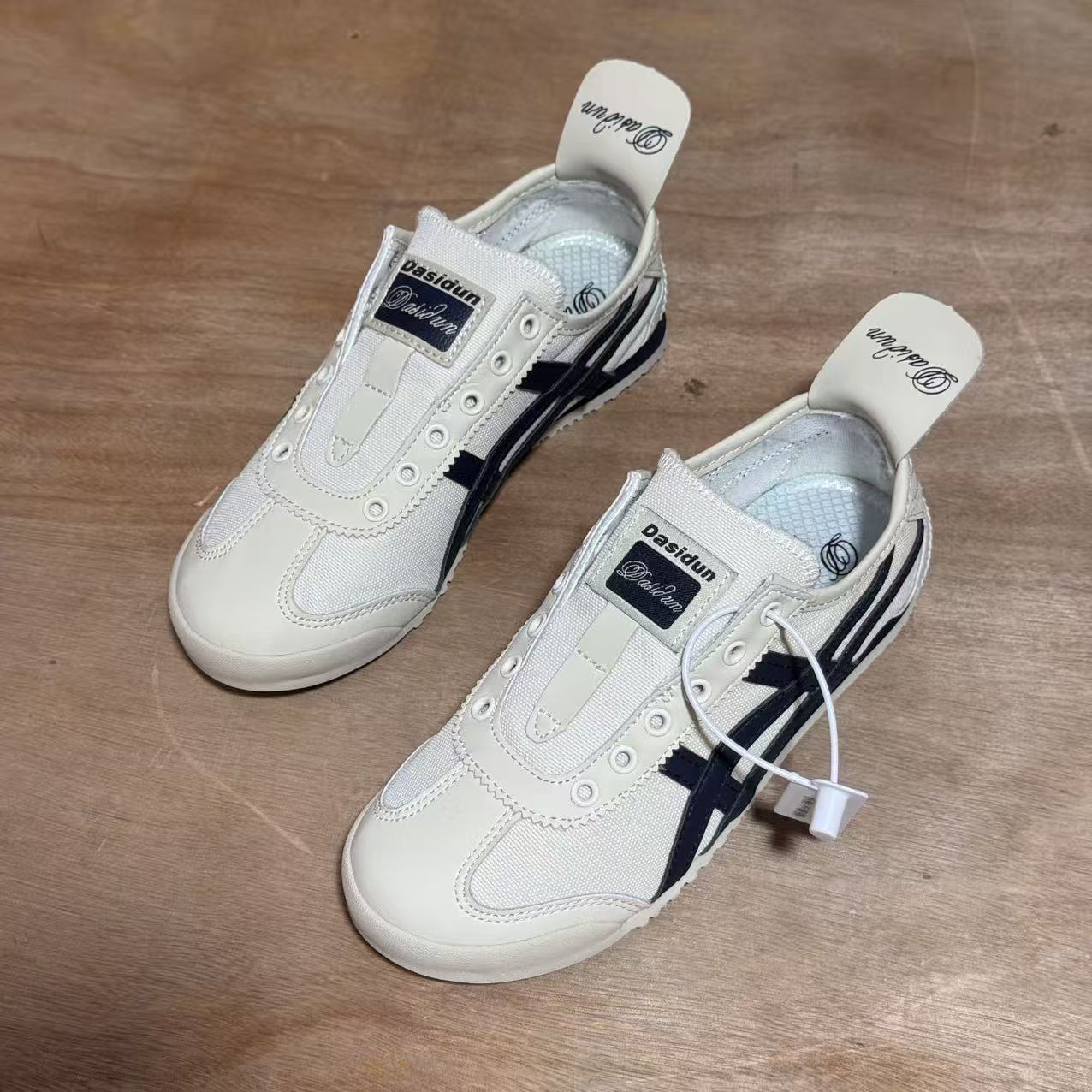 （无鞋带款）669# 休闲鞋 板鞋库存尾货（三楼）