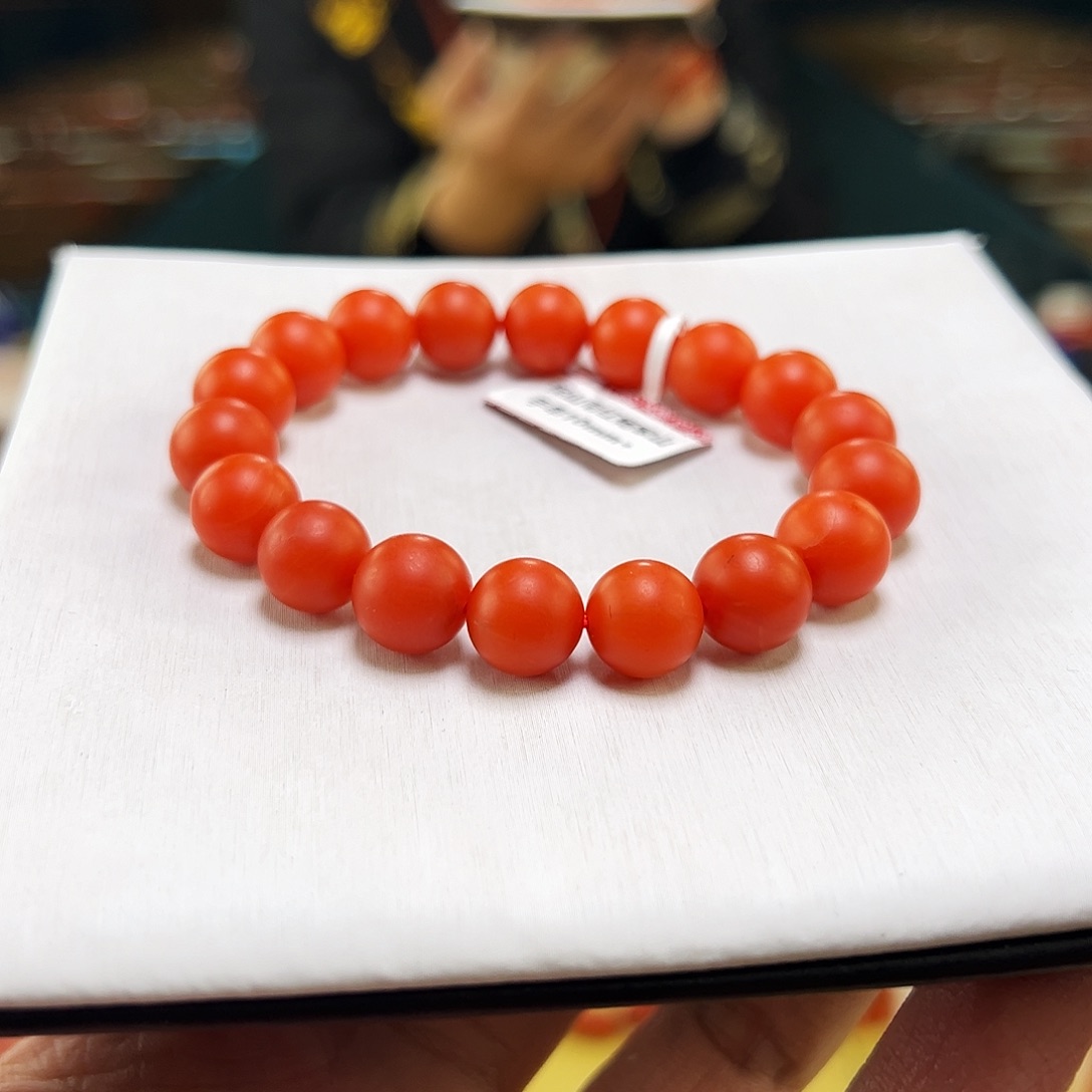 南红玛瑙未镶嵌买保山哑光毕业级