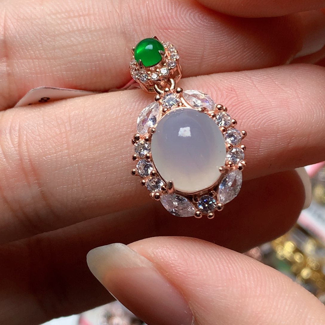 翡翠戒指银S925镶嵌天然翡翠吊坠