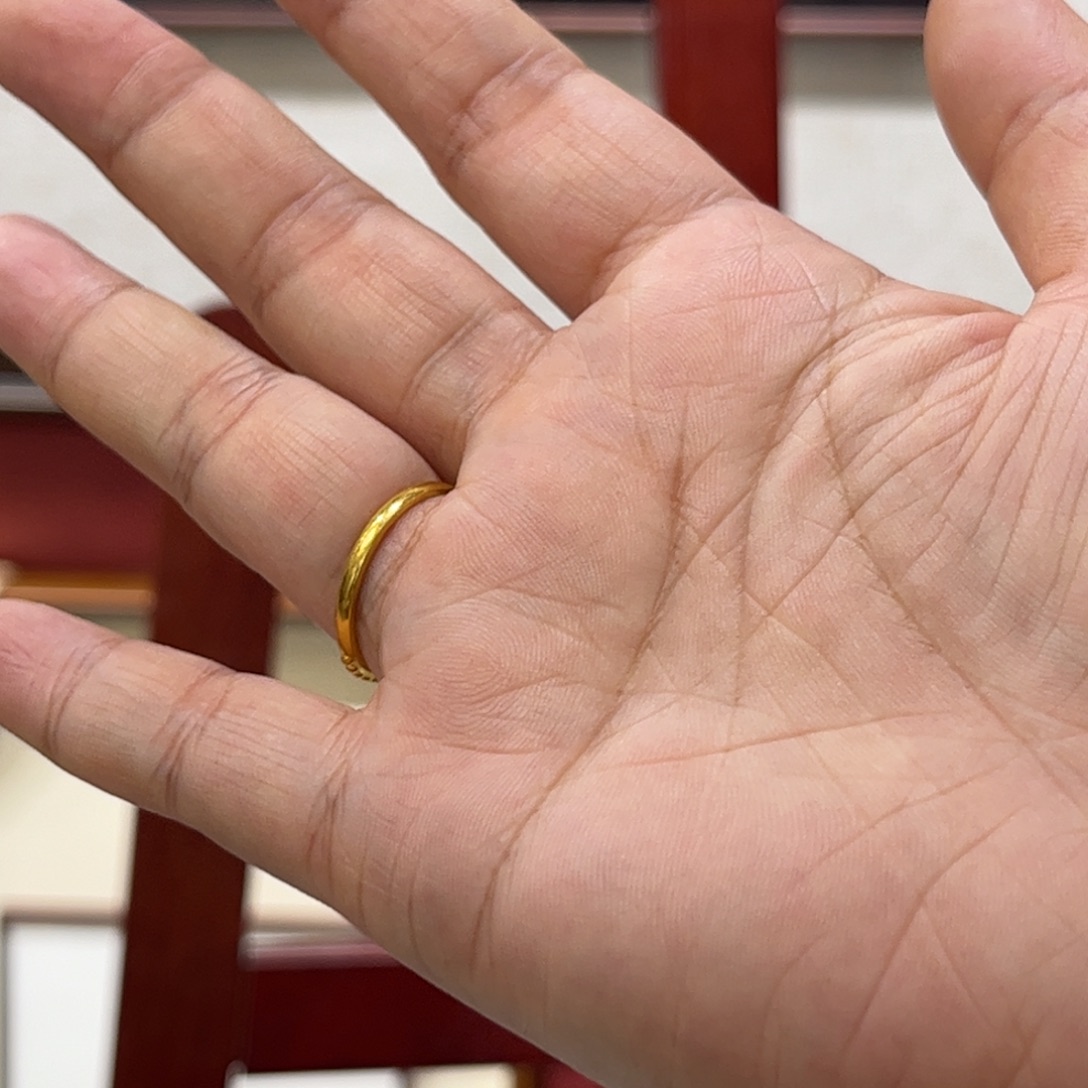 若***莲织绣纯手工制作的一款游戏