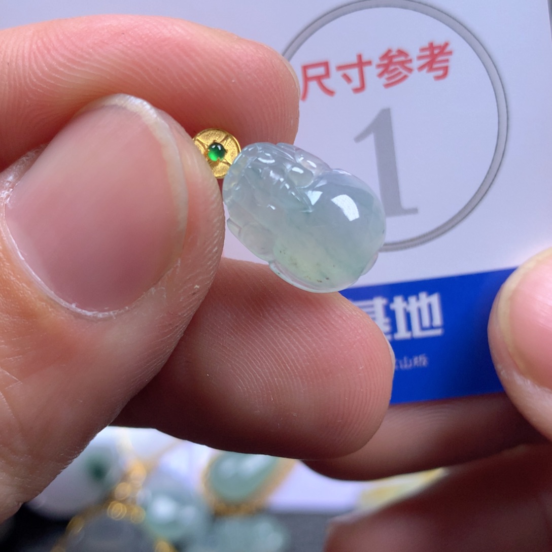 【闪购商品】翡翠颈饰18K金镶嵌翡翠