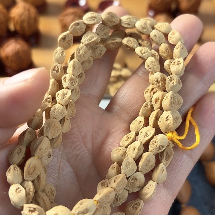 文玩核桃吊坠傲**理云朵168