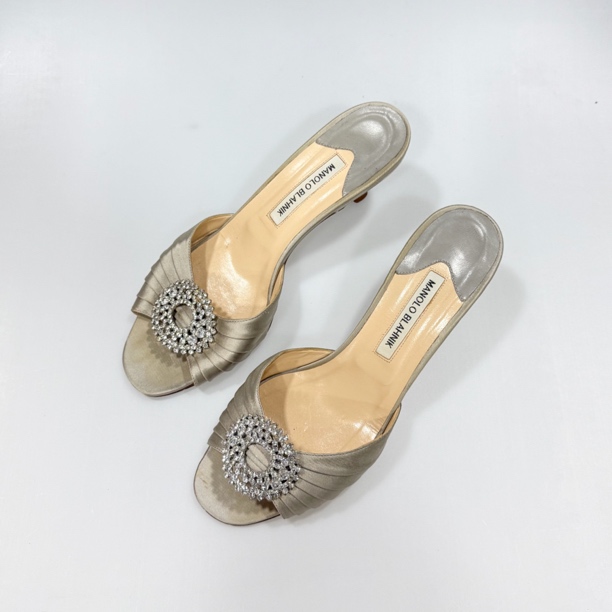 95新 MANOLO BLAHNIK/莫罗·伯拉尼克 40码Manolo Blahnik高跟鞋